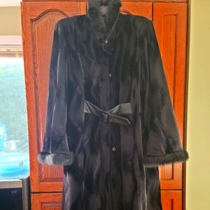 Plus Size Faux Fur Jacket